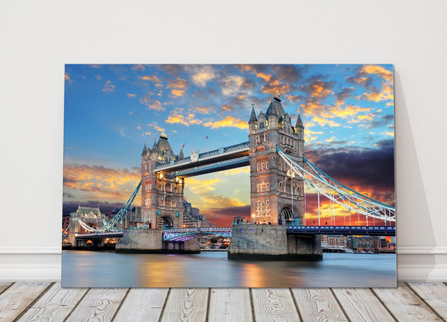 Tower bridge London. Wall décor London canvas picture print