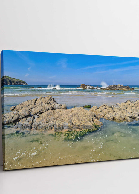 Waves splashing over the rocks. Newquay, Cornwall. Canvas picture