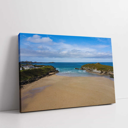 Porth beach and porth Island, Newquay, Cornwall with coastal views