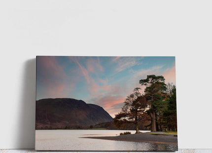 Autumnal view of Lake Buttermere, Lake District. Stunning canvas picture. Canvas Print Wall décor for home or office (Interior) Ideal gift.