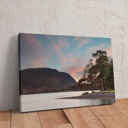 Autumnal view of Lake Buttermere, Lake District. Stunning canvas picture. Canvas Print Wall décor for home or office (Interior) Ideal gift.