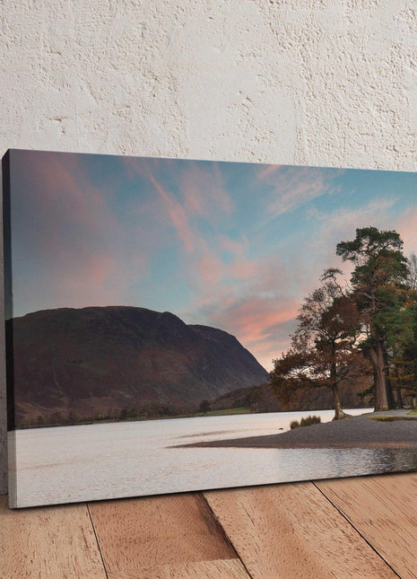Autumnal view of Lake Buttermere, Lake District. Stunning canvas picture. Canvas Print Wall décor for home or office (Interior) Ideal gift.